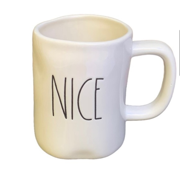 RAE DUNN CHRISTMAS NAUGHTY AND NICE COFFEE / TEA MUGS - GREAT CONDITION - Picture 12 of 17